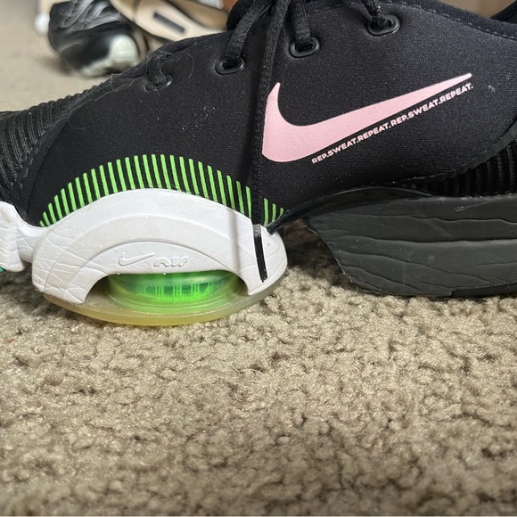 NIKE AIR ZOOM SuperRep 2 size 6 - Picture 9 of 9